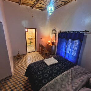Laptop workspace - Riad Taourirte  (Tinghir)