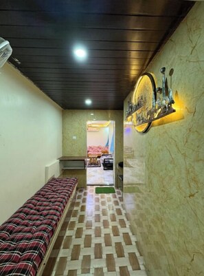 3 chambres, fer et planche Ă repasser, Wi-Fi, literie fournie