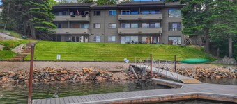 Waterfront Condo AC Boat Slip Downtown
