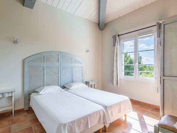 3 habitaciones y wifi gratis 