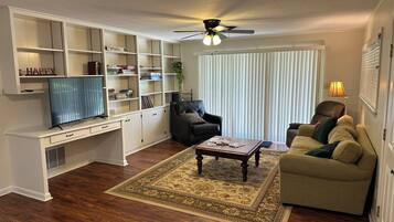 Téléviseur connecté, livres