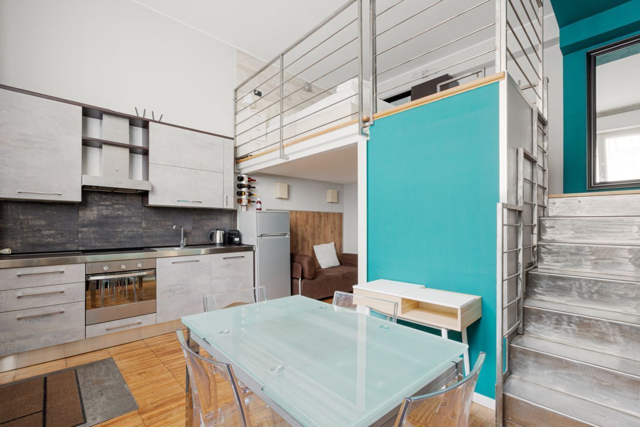 Réfrigérateur, four, plaque de cuisson, lave-vaisselle