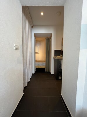 1 chambre, bureau, fer et planche Ă repasser, Wi-Fi