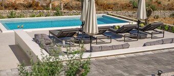 Pet friendly home in Sibenik