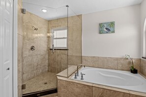 Shower, hair dryer, towels - Rainbow Reef: Close to Bean Point, Pool, Game Room by Anna Maria Life Vacation Rentals (Anna Maria)