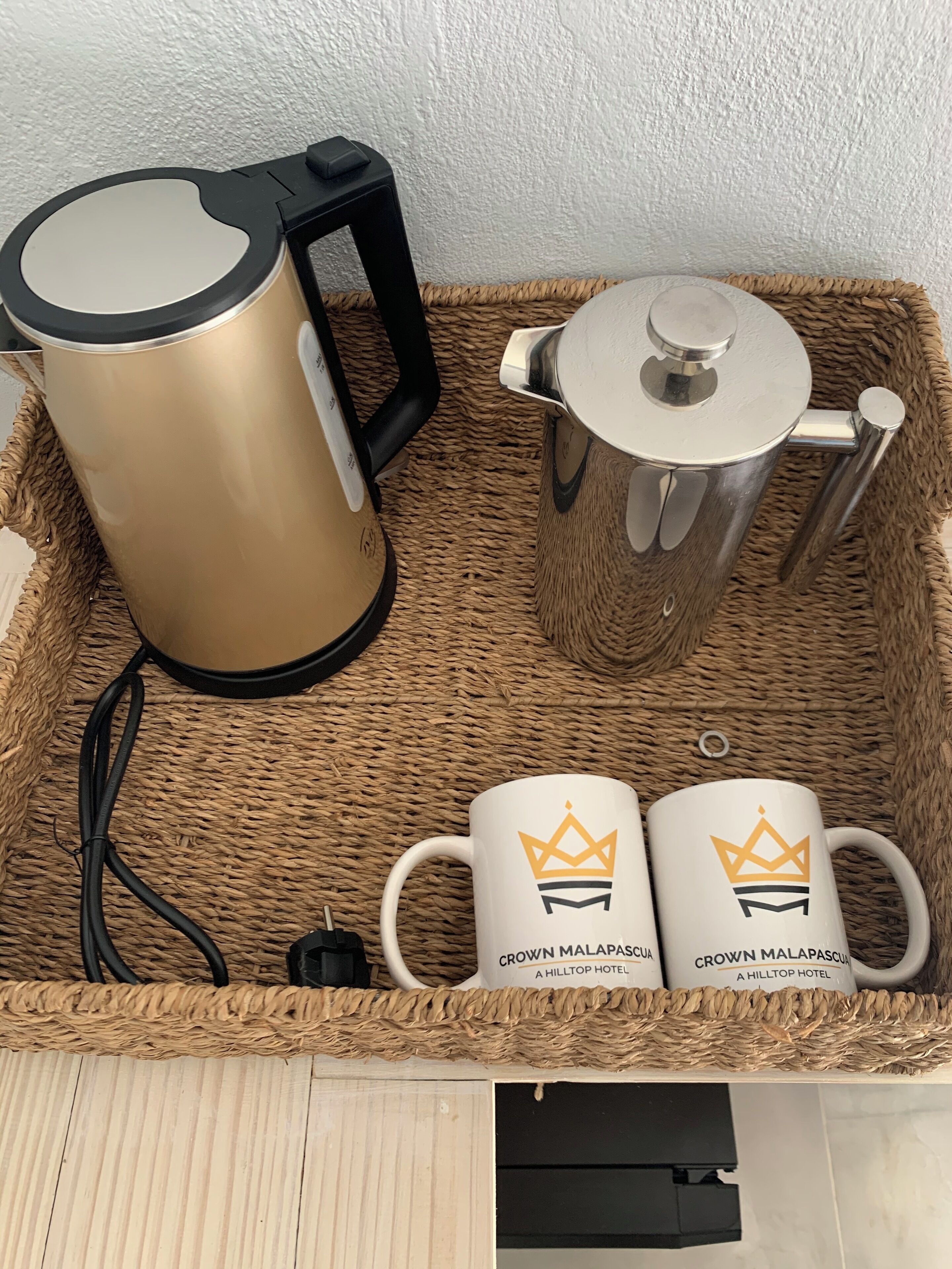 Dobbeltrom – deluxe, utsikt mot høyde | Kaffe og/eller kaffemaskin