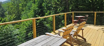 Mountain Cabin Bordering State Park. Hiking, Private. Special Place, Great View!