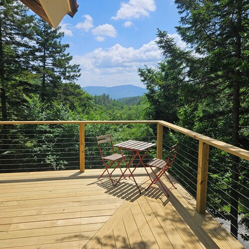 Mountain Cabin Bordering State Park. Hiking, Private. Special Place, Great View!