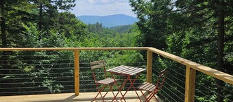 Mountain Cabin Bordering State Park. Hiking, Private. Special Place, Great View!