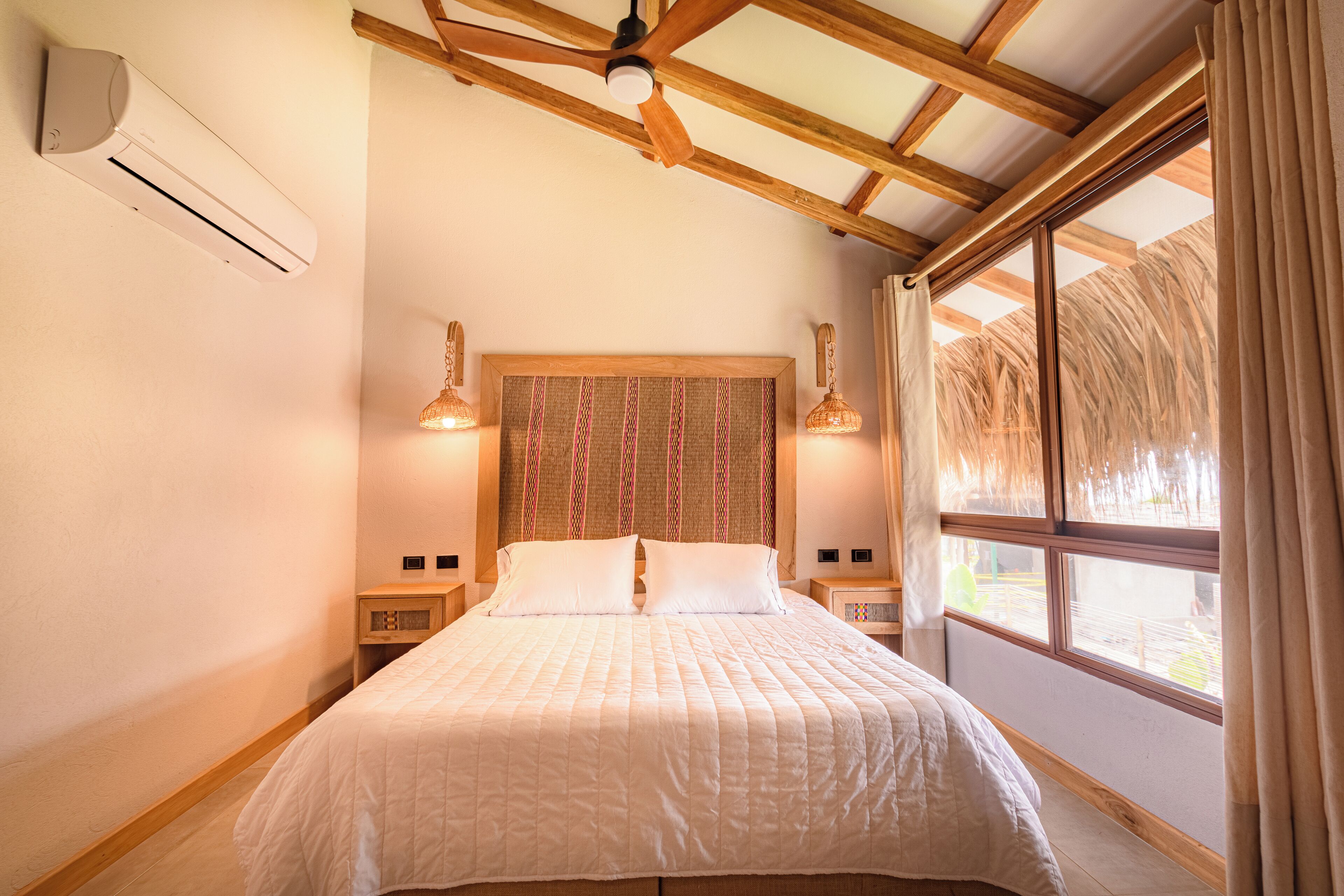 Villa, 4 camere da letto, piscina privata, vista mare | Biancheria da letto di alta qualità, Wi-Fi gratuito