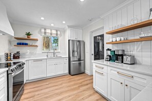 Fridge, microwave, oven, stovetop - Five Palms-Indulge in a Stunning Lido Key Retreat with Private Pool, Firepit, and Steps to the Beach (Lido Key)