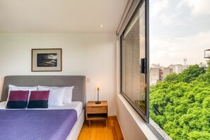 2 bedrooms, iron/ironing board, WiFi, bed sheets - Mr. W | 2Br in Roma next to Parque España (Ciudad de México)