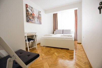 White Central Apartment