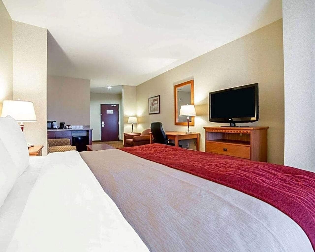 Experience a warm, friendly stay at Comfort Inn & Suites® Las Vegas - Nellis ...
