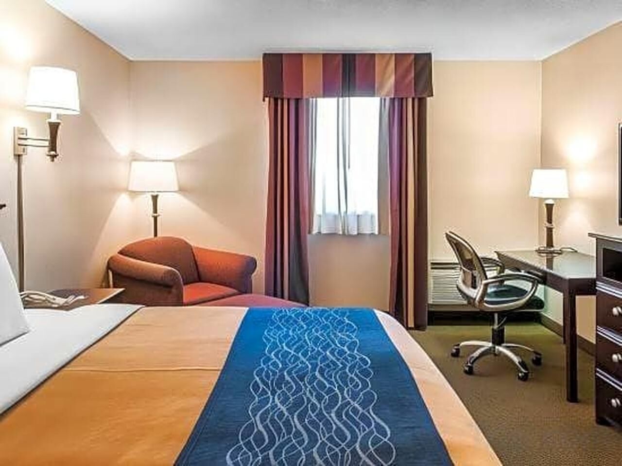 Welcome to the Comfort Inn hotel in Las Vegas New Mexico ...