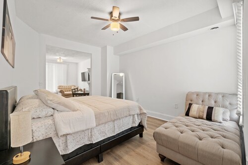  Unit #1 - 1-bedroom condo in amazing Washington Close to Howard University,