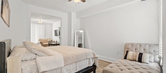  Unit #1 - 1-bedroom condo in amazing Washington Close to Howard University,