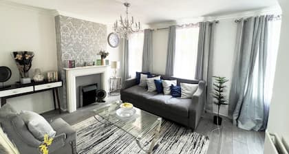 suspire House -Sleeps6-Garden-Bbq-Coastal retreat