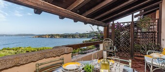 Punta Volpe Home With Pool, Porto Rotondo, Italy