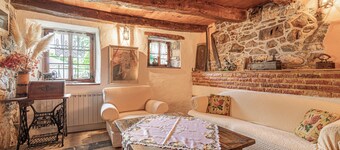 Rustic House Luin, Štanjel, Slovenia