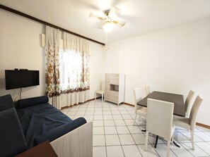 TV - Lucrezia - Lignano Sabbiadoro (Lignano Sabbiadoro)