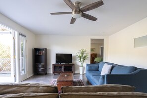 ceiling fan, TV, - Tiki Vista Retreat-Majestic Views-Central Location (Santa Barbara)
