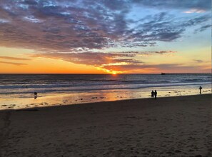Beach - Tiki Vista Retreat-Majestic Views-Central Location (Santa Barbara)