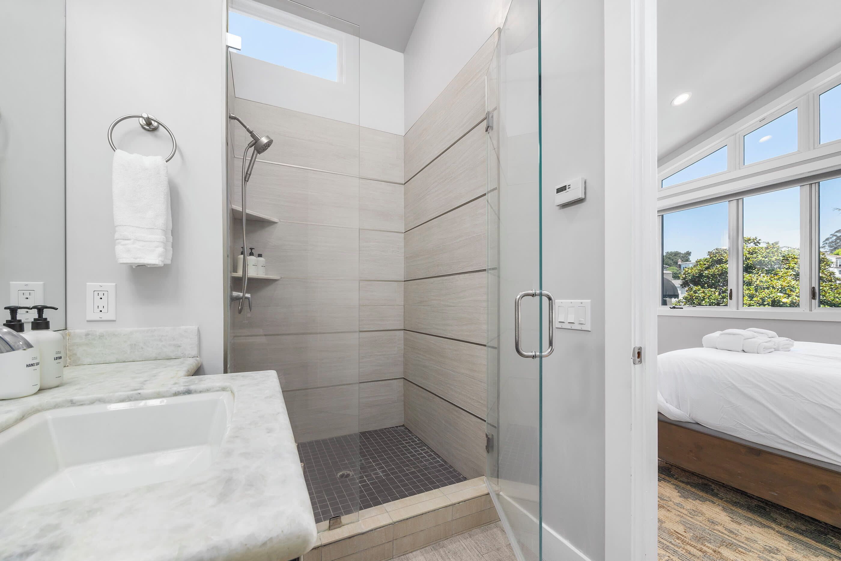 Shower, hair dryer, towels