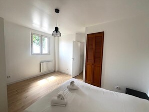 Room - Le Parisien - Accommodation for 2 people (Poitiers)