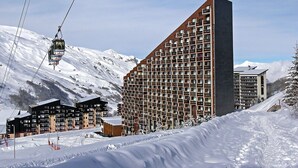 Uklassifisert bilde, 2 av 50, knapp