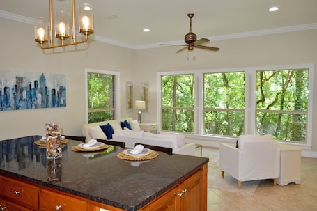 Interior. Oasis in Daphne