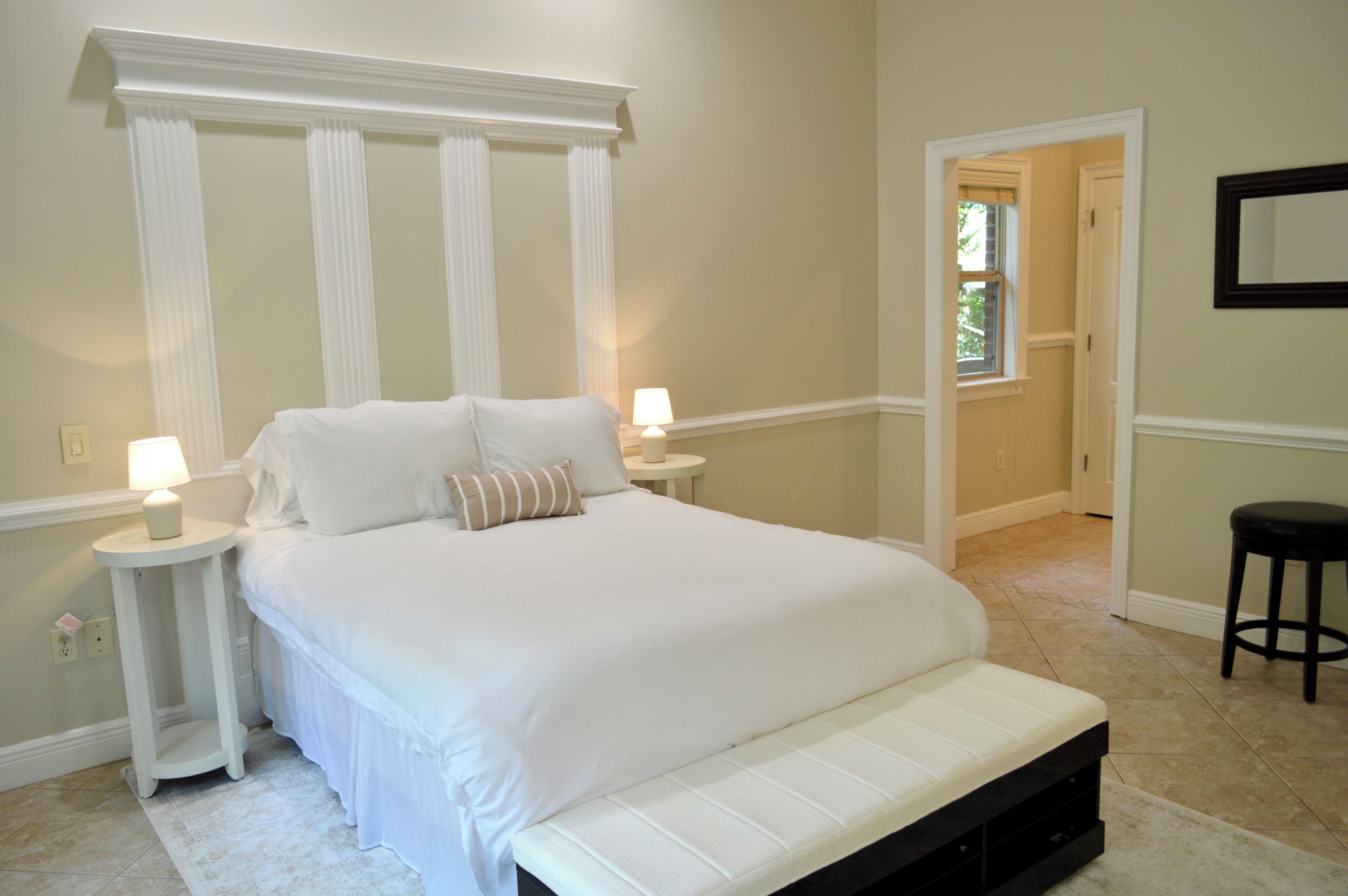 2 bedrooms, desk, iron/ironing board, free WiFi