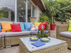 Terrace/patio - Villa du Soleil by Interhome (Nîmes)