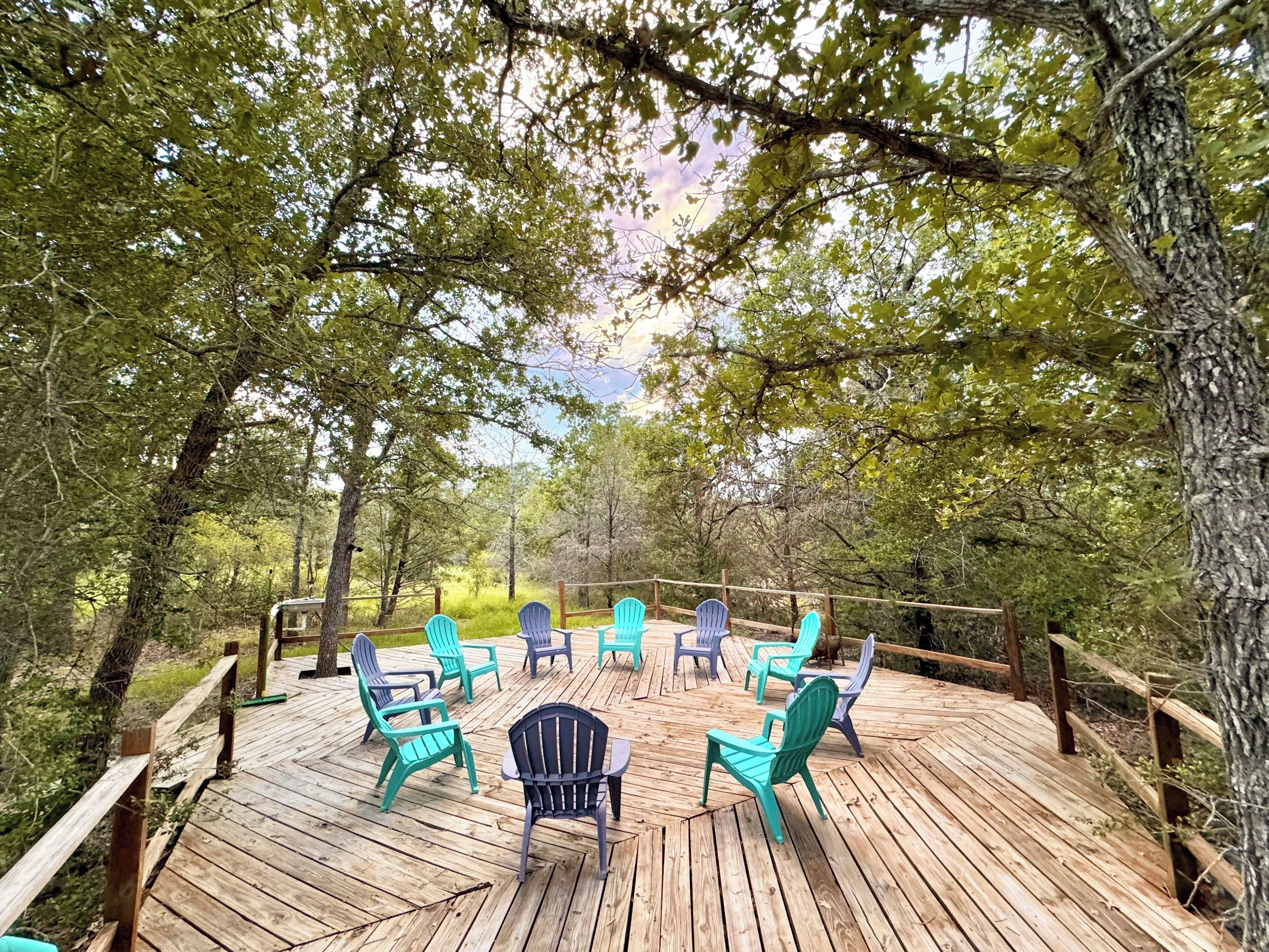 Designer home on 10 private acres in College Station! Perfect for gatherings!
