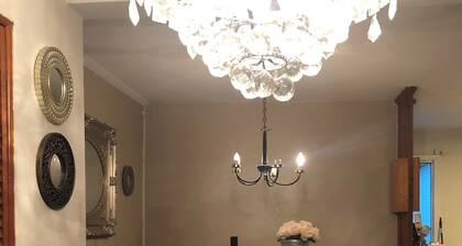 Charming 3-bedroom house with in Portsmouth with spacious backyard!