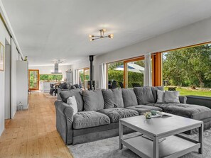 TV, fireplace - "Nielsigne" - 1.3km from the sea by Interhome (Væggerløse)