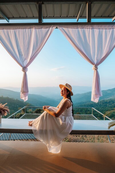 Long Hak Khao Camping Phu Chi Fa