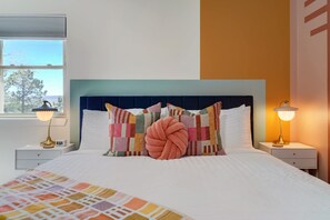 3 Schlafzimmer, Schreibtisch, Bügeleisen/Bügelbrett, WLAN