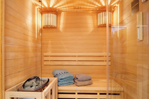 Ferienwohnung 'Hörnleberg' mit Bergblick, privater Terrasse und WLAN