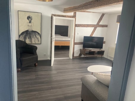 TV. Apartment 'Im Gässchen' with Wi-Fi