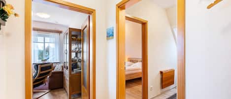 2 bedrooms, free WiFi, bed sheets