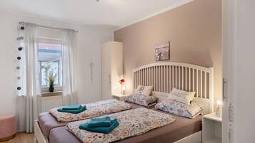 2 soverom, strykejern/-brett, wi-fi (inkludert) og sengetøy