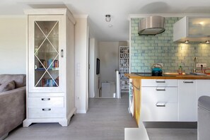 Interior - Apartment 'Ferienwohnung Nordfriesland' with Wi-Fi (Niebüll)