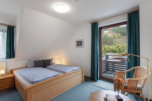 1 室のベッドルーム、WiFi (無料)、ベッドシーツ