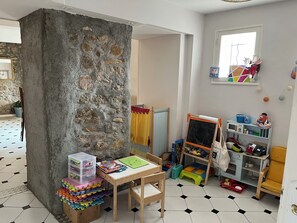 Children's area - Maison de Campagne Avec Piscine 8 Personnes max (Vaugneray)