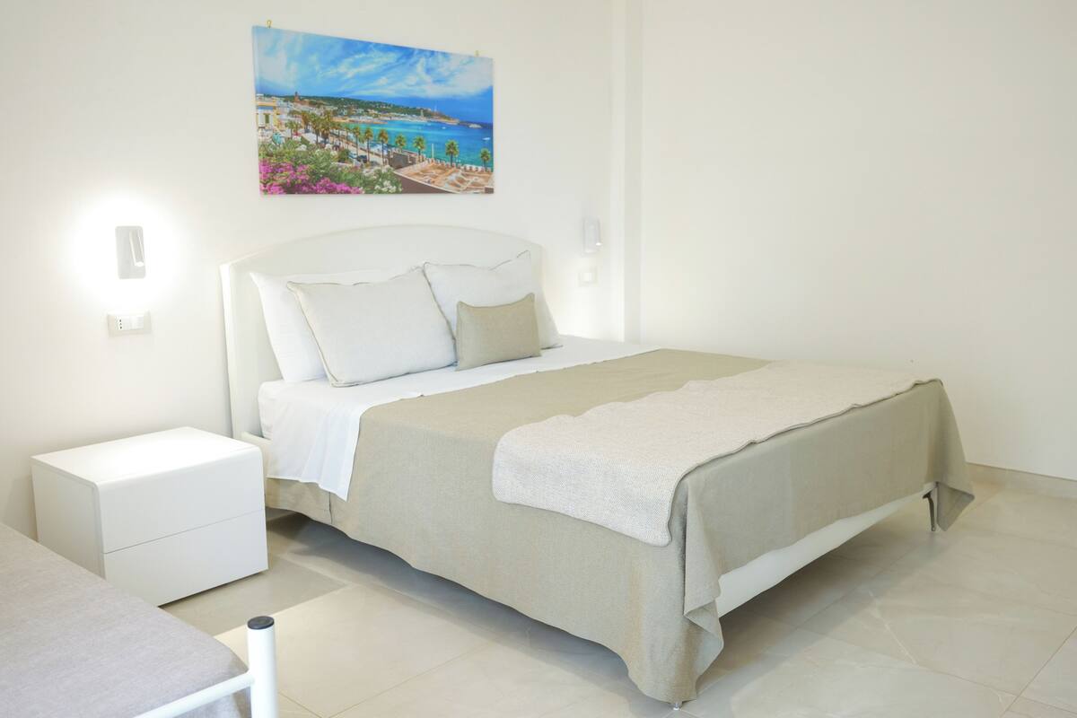 Standard Triple Room | WiFi (free)