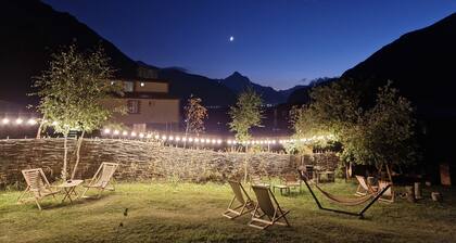 Kazbegi Cottages