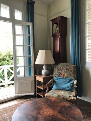 Interior - Family home with sea view (Trouville-sur-Mer)
