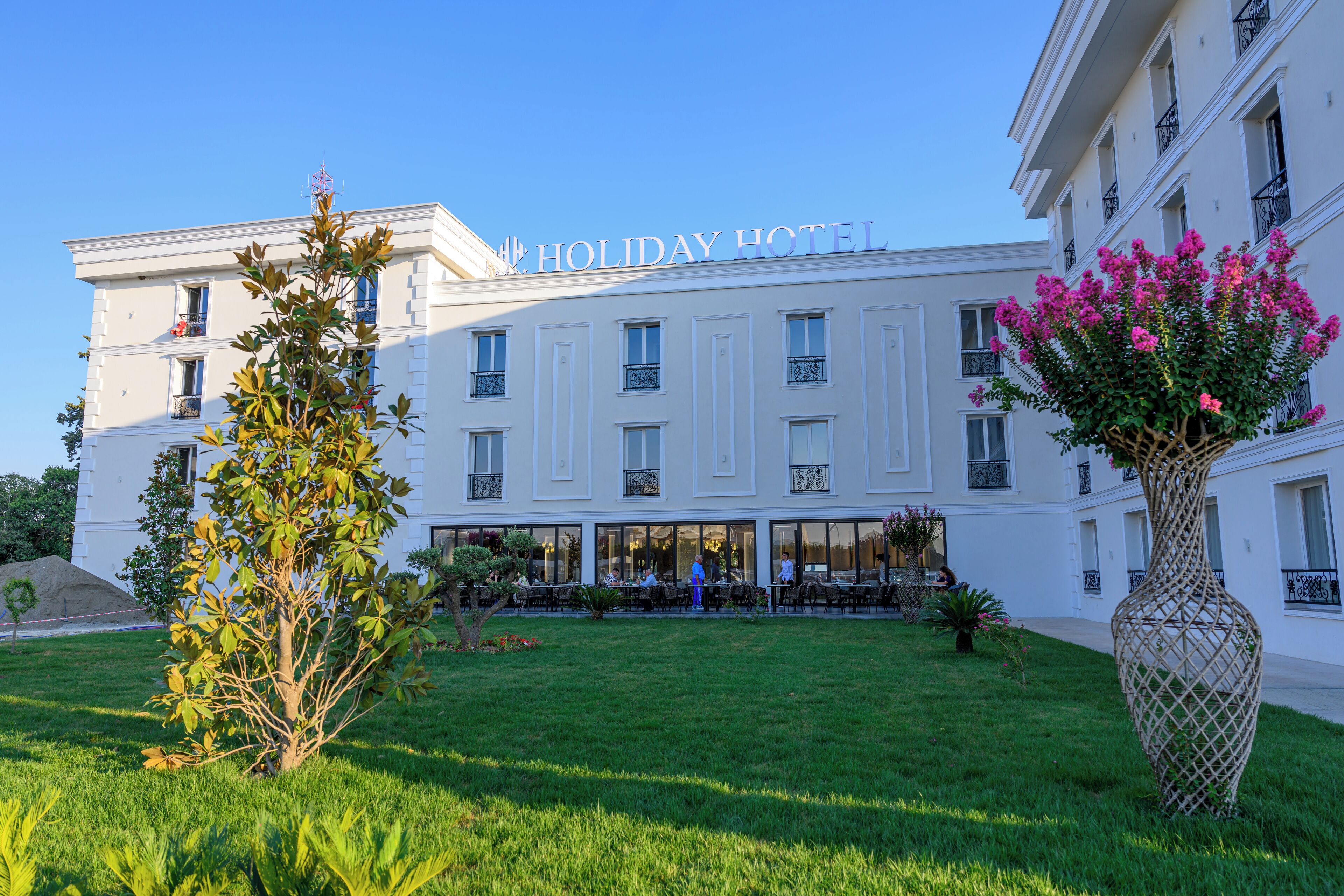 Holiday Hotel Albania exterior view 5