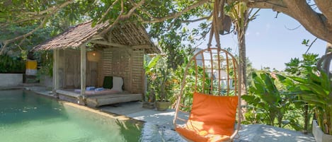 Basic Villa | Pool | Outdoor pool